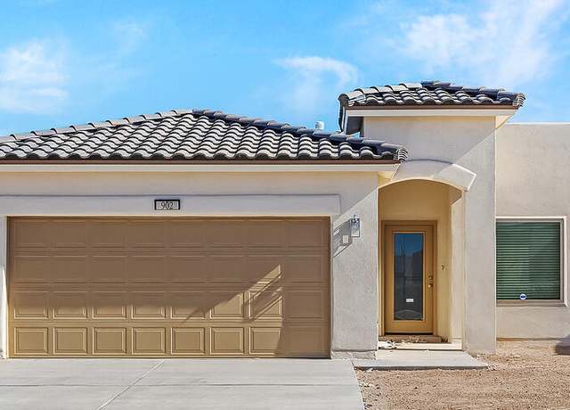 Property at 902 Bromyard Dr, Horizon City, TX 79928, 3 beds, 2 baths