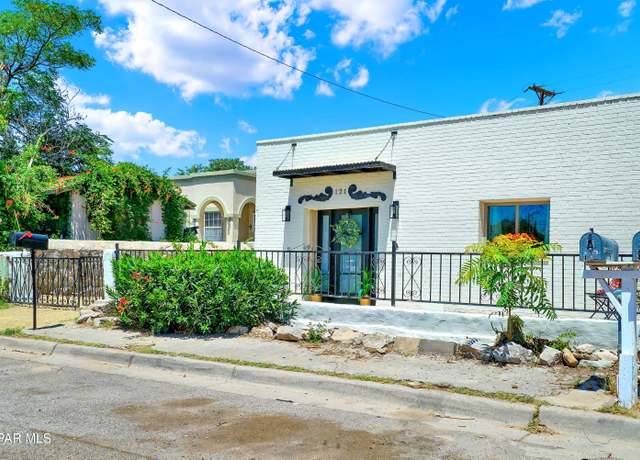 Property at 121 Rio Rd, El Paso, TX 79922, 2 baths