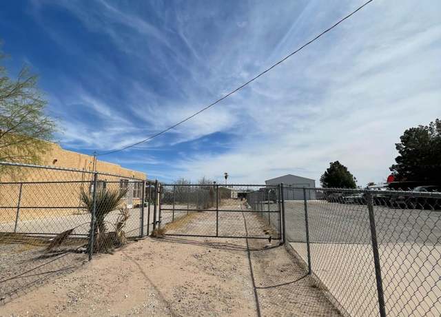 Property at 140 Pendale Rd, El Paso, TX 79907