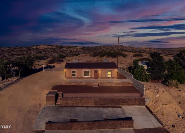 Property at 1682 Green Pear DR Dr, El Paso, TX 79928, 3 beds, 2 baths