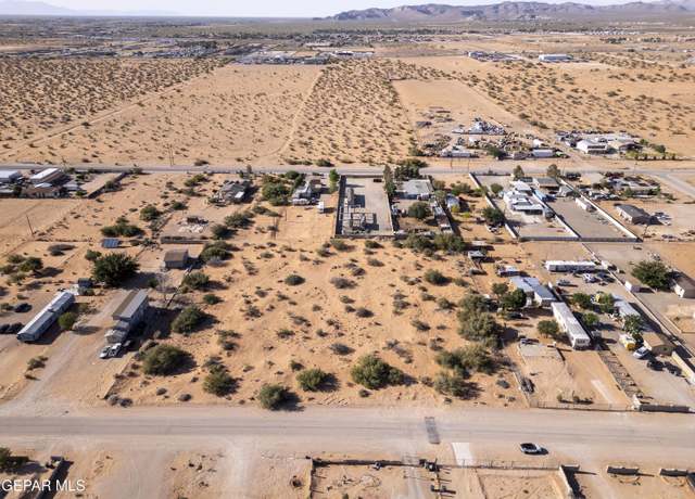 Property at 15061 Blaeu Dr, Clint, TX 79938