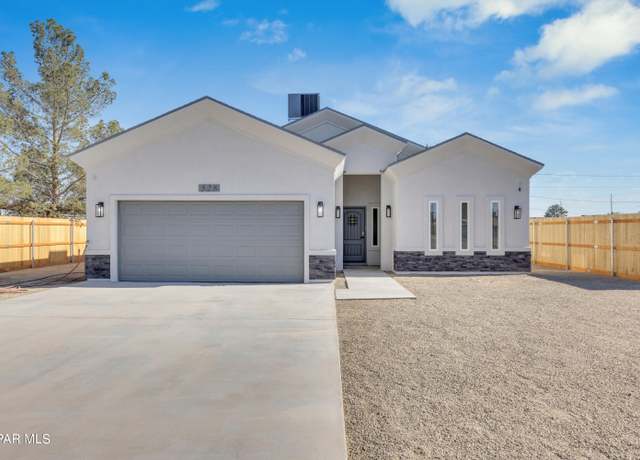 Property at 528 Telop Rd, Socorro, TX 79927, 4 beds, 2.5 baths