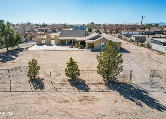 Property at 11144 Perlette St, Socorro, TX 79927, 5 beds, 2.5 baths