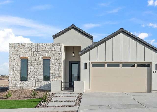 Property at 625 Paseo de la Reina St, Horizon City, TX 79928, 3 beds, 2 baths