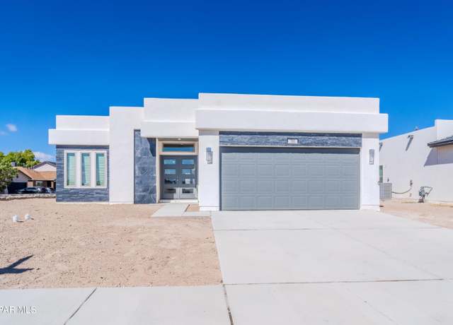 Property at 701 Cedarwood Ave, El Paso, TX 79928, 3 beds, 3 baths