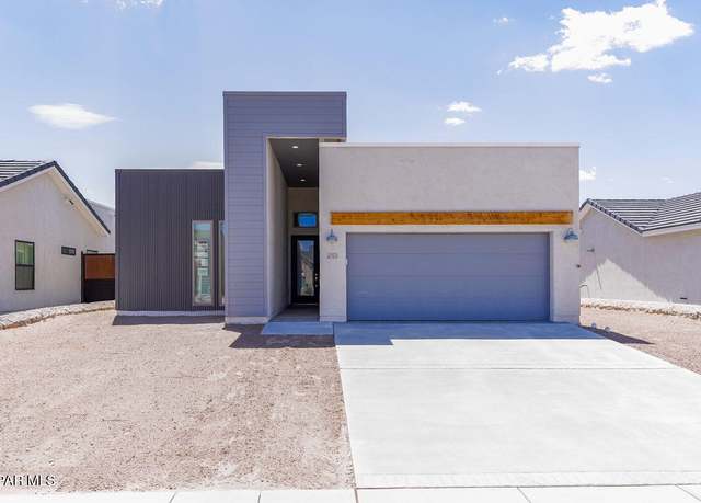 Property at 213 Playa Vista Dr, El Paso, TX 79928, 3 beds, 3 baths