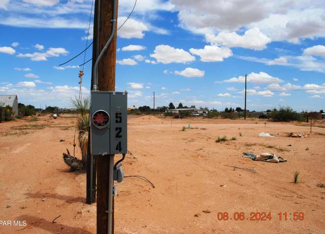 Property at 524 Sequoia Rd, Chaparral, NM 88081