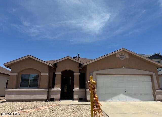 Property at 14325 Coyote Trail Trl, El Paso, TX 79938, 3 beds, 2.5 baths