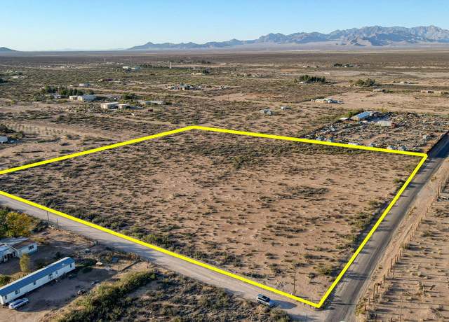 Property at 2080 Hot Peppers Rd, Chaparral, NM 88081