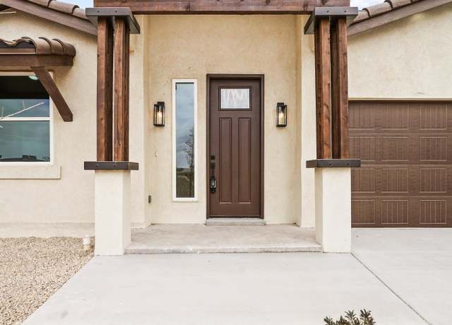 Property at 7553 Enchanted Point Dr, El Paso, TX 79911, 4 beds, 2.5 baths