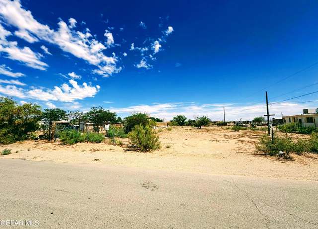 Property at 15031 Colonia Campo Rd, Clint, TX 79938