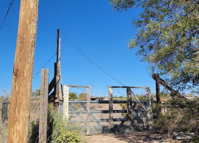 Property at 421 E Joy Dr, Anthony, NM 88021