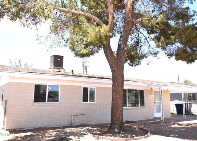Property at 9207 Montgomery Dr, El Paso, TX 79924, 3 beds, 1 bath