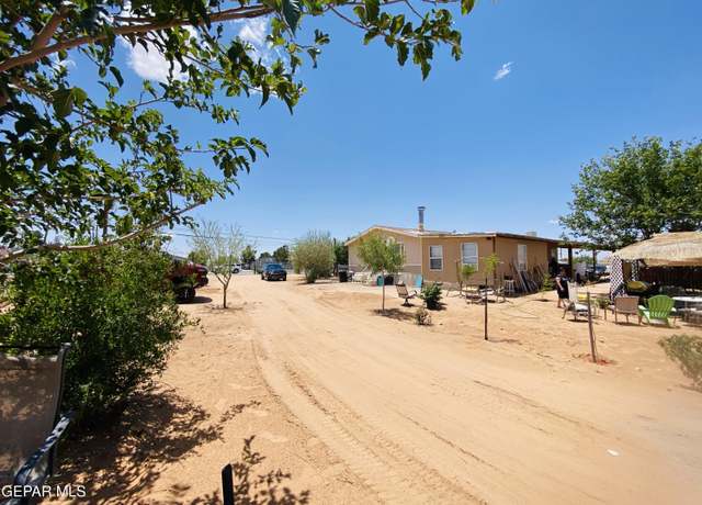 Property at 3439 Mapula Loop, El Paso, TX 79938, 5 beds, 2 baths