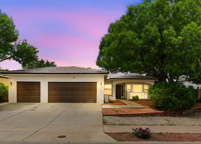 Property at 757 Maxey Marie Dr, El Paso, TX 79932, 4 beds, 2 baths