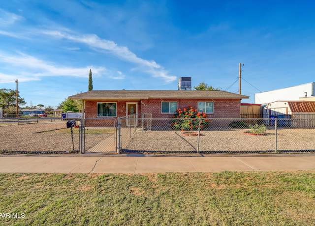Property at 5637 Tropicana Ave, El Paso, TX 79924, 3 beds, 1.5 baths