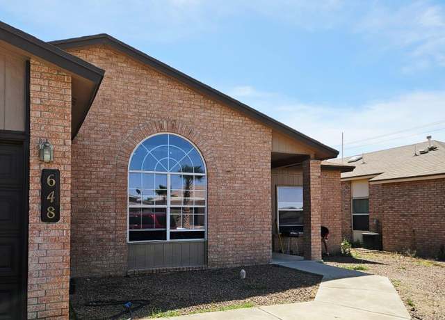 Property at 648 Maravillas St, Horizon City, TX 79928, 3 beds, 2 baths