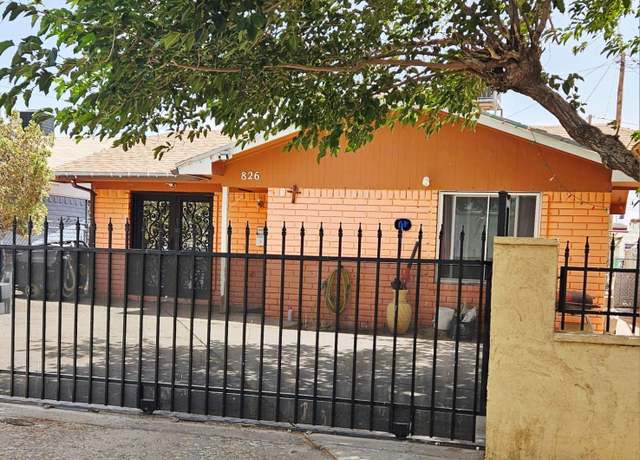 Property at 826 E 8th Ave, El Paso, TX 79901, 3 beds, 2 baths