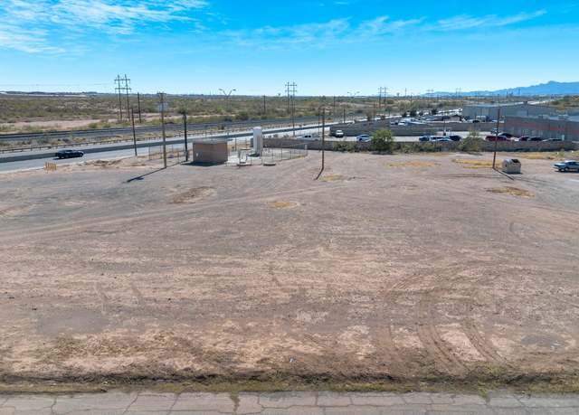 Property at 5024 Riley Ct, El Paso, TX 79904