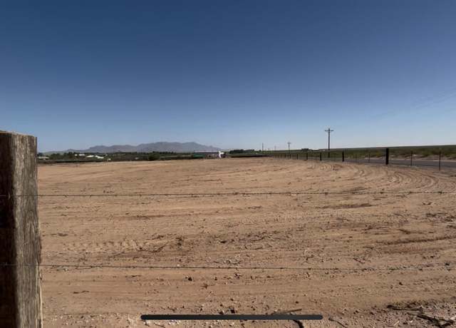 Property at 1001 Finley St, Chaparral, NM 88081
