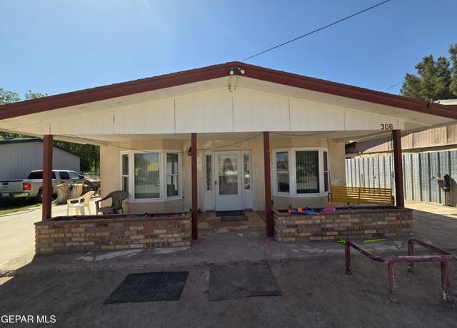 Property at 306 SW a Street St SW, Fabens, TX 79838, 4 beds, 2.5 baths