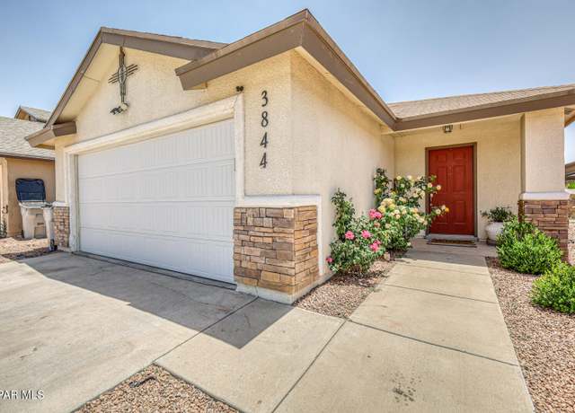 Property at 3844 Loma Cortez Dr, El Paso, TX 79938, 3 beds, 2 baths