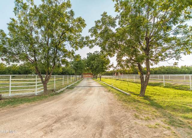Property at 1124 Casad Rd #2, Anthony, NM 88021, 3 beds, 3.5 baths
