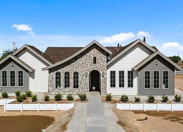 Property at 2313 Tierra Fabian Pl, El Paso, TX 79938, 4 beds, 3 baths