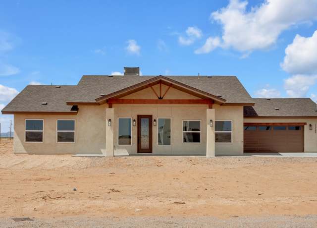 Property at 1385 Syrian Desert Dr, Chaparral, NM 88081, 4 beds, 2.5 baths