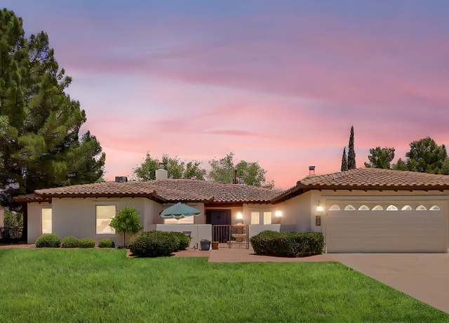 Property at 613 Willow Glen Dr, El Paso, TX 79922, 3 beds, 3 baths