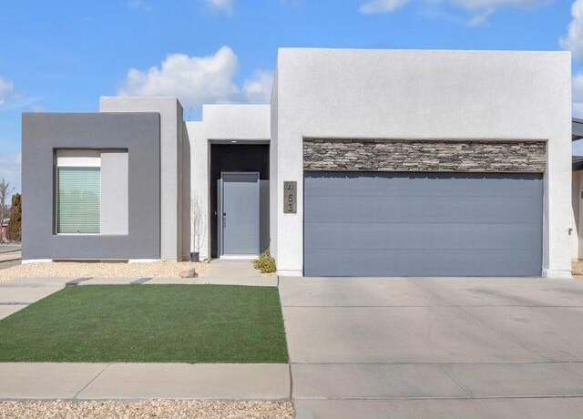 Property at 453 Plateau Dr, Socorro, TX 79927, 4 beds, 2 baths