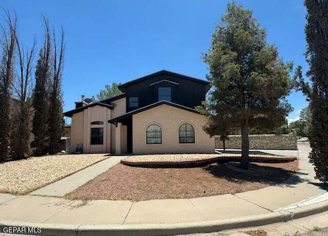 Property at 1718 Challenger Ln, El Paso, TX 79936, 3 beds, 2 baths
