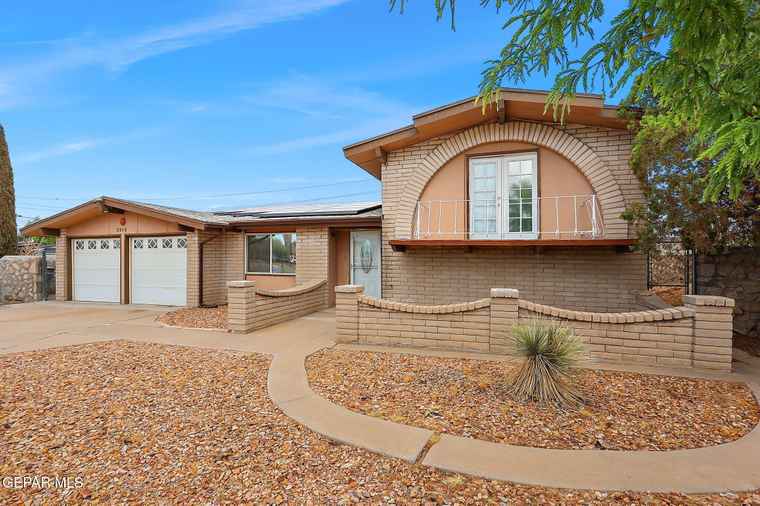 Photo of 2912 Chaswood St El Paso, TX 79935