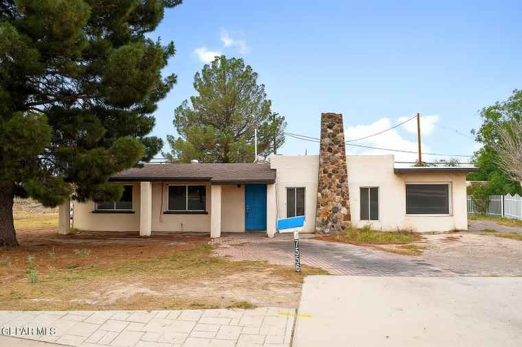 Photo of 7556 N Loop Dr El Paso, TX 79915