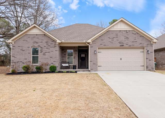 Property at 2860 Carmichael Dr, Conway, AR 72034, 4 beds, 2 baths