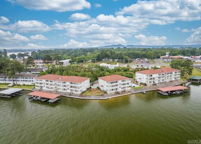Property at 1380 Airport Rd Unit E 1, Hot Springs, AR 71913, 3 beds, 3.5 baths
