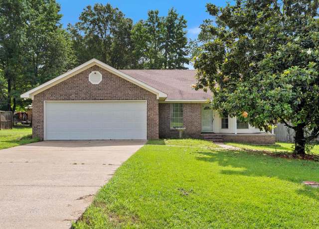 Property at 33 Valley Ridge Rd, Conway, AR 72034, 3 beds, 2 baths