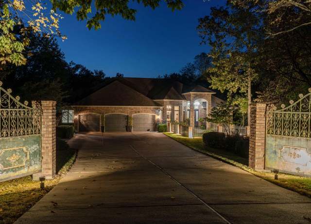 Property at 3 Morro Pl, Hot Springs Village, AR 71909, 4 beds, 3.5 baths