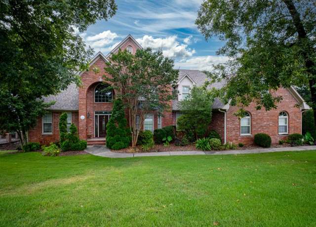 Property at 14020 Belle Pointe, Little Rock, AR 72212, 5 beds, 3.5 baths