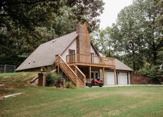 Property at 1897 S 12th Ave, Piggott, AR 72454, 3 beds, 2 baths