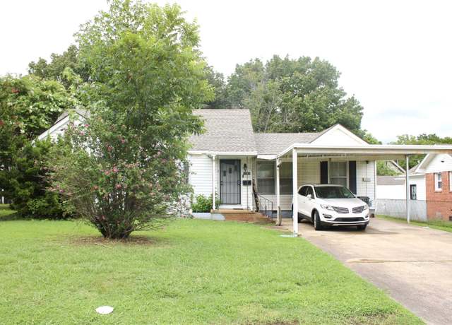 Property at 1004 W Cherry Ave, Jonesboro, AR 72401, 3 beds, 2 baths