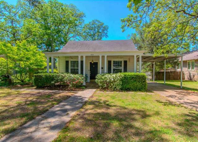 Property at 520 N Tyler St, Little Rock, AR 72205, 3 beds, 2 baths