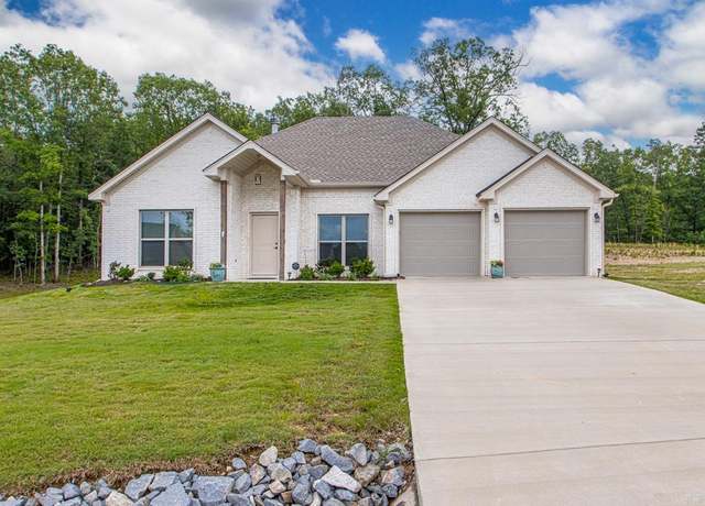 Property at 641 Lucy Ln, Alexander, AR 72002, 3 beds, 2 baths