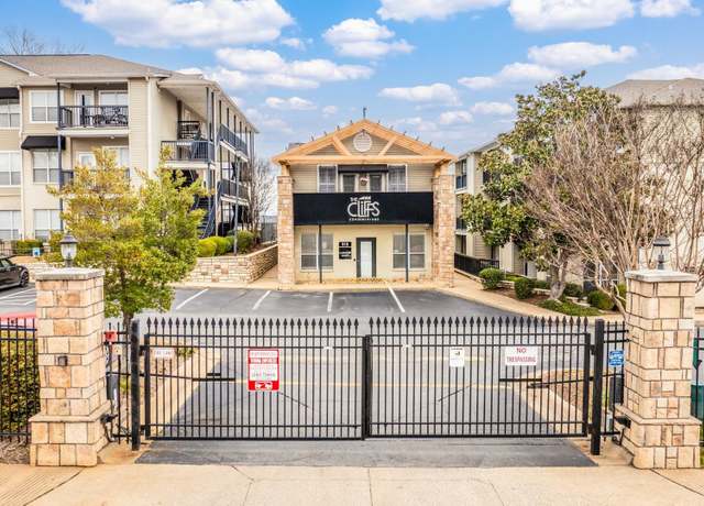 Property at 820 North St #14, Little Rock, AR 72201, 1 bed, 1 bath