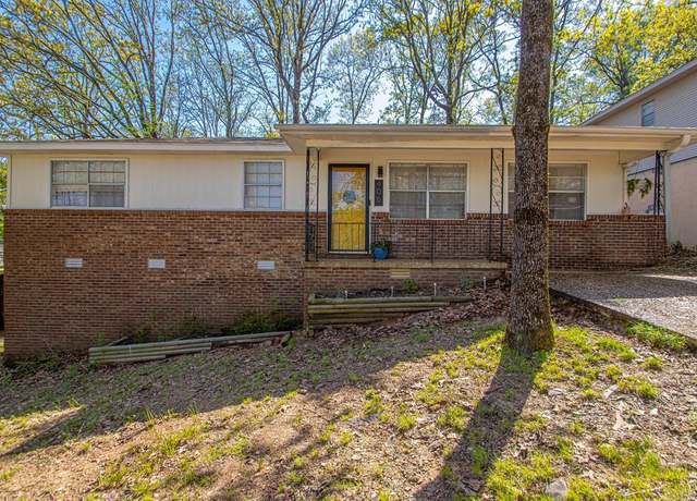 Property at 405 Wisteria Dr, North Little Rock, AR 72118, 3 beds, 1.5 baths
