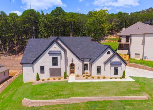 Property at 108 Bear Den Ct, Little Rock, AR 72223, 5 beds, 4.5 baths