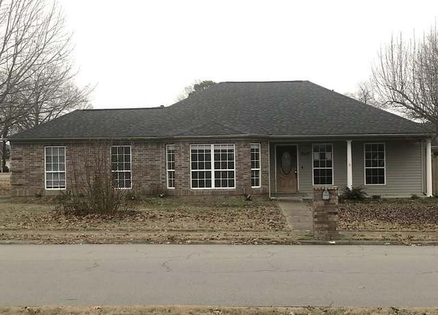 Property at 3214 Meadowlake Dr, Bryant, AR 72022, 3 beds, 2 baths