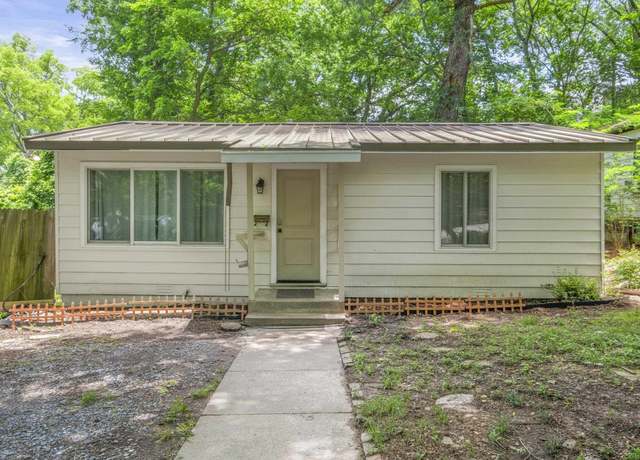 Property at 117 N Summit St, Little Rock, AR 72205, 2 beds, 1 bath