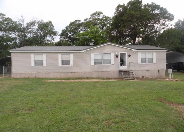 Property at 188 Bayou Drive North Dr, Lake Village, AR 71653, 3 beds, 2 baths