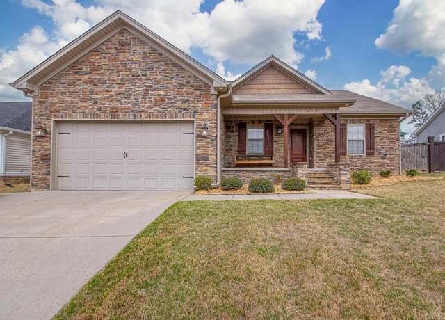 Property at 612 Surrey Ln, Benton, AR 72015, 4 beds, 2 baths